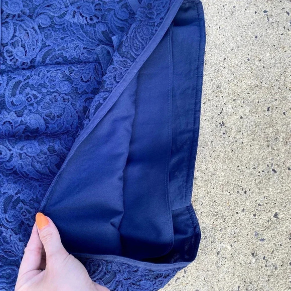 BCBGMAXAZRIA Hanah Navy Blue Lace Tiered Sleeveless Formal Cocktail Mini Dress - Picture 7 of 9